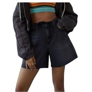 BDG Pull-On Baggy Denim Short Women Sz M Black Everyday Travel Gorpcore Gothcore